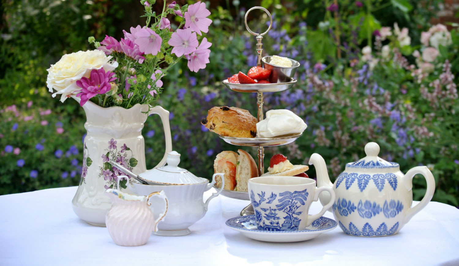 Devon Cream Teas -Places to Eat in North Devon  